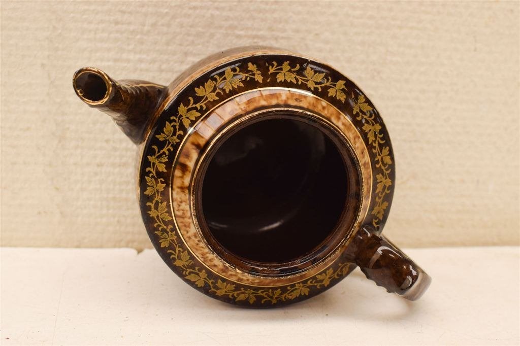 Porseleinen theepot 48271, Gebruikt, Ophalen of Verzenden, Bord(en), Overige stijlen
