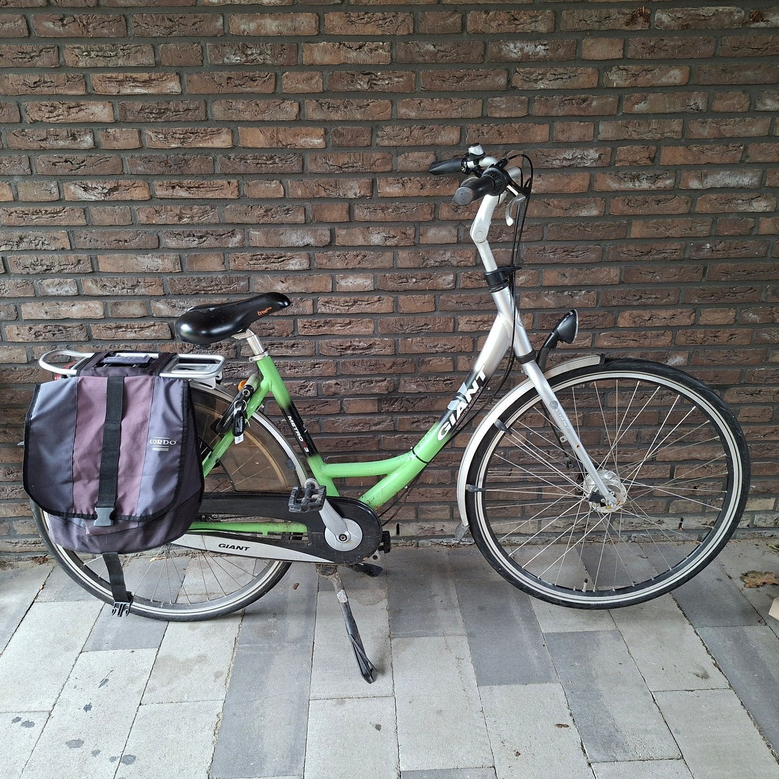Giant Metro 3 Damesfiets framemaat 50 cm, Ophalen, Gebruikt, Versnellingen, Giant