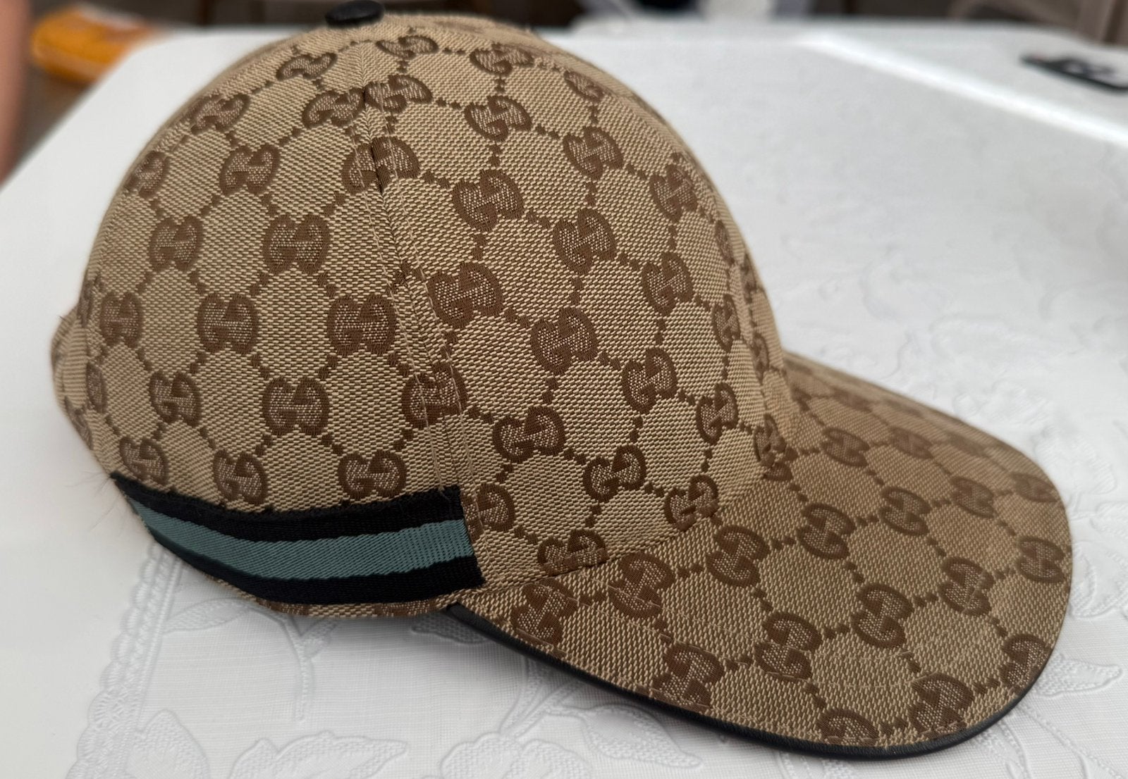 Gucci GG Vintage Pet Beige Blauw - Maat L - Nieuw, Ophalen of Verzenden, Nieuw, 58 of 59 cm (L, 7¼ of ⅜ inch), Pet