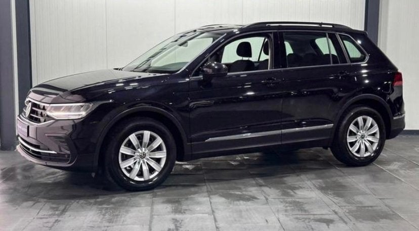 Volkswagen Tiguan 1.5 TSI 130pk 2021 Zwart, Auto's, Voorwielaandrijving, Euro 5, 1498 cc, 4 cilinders