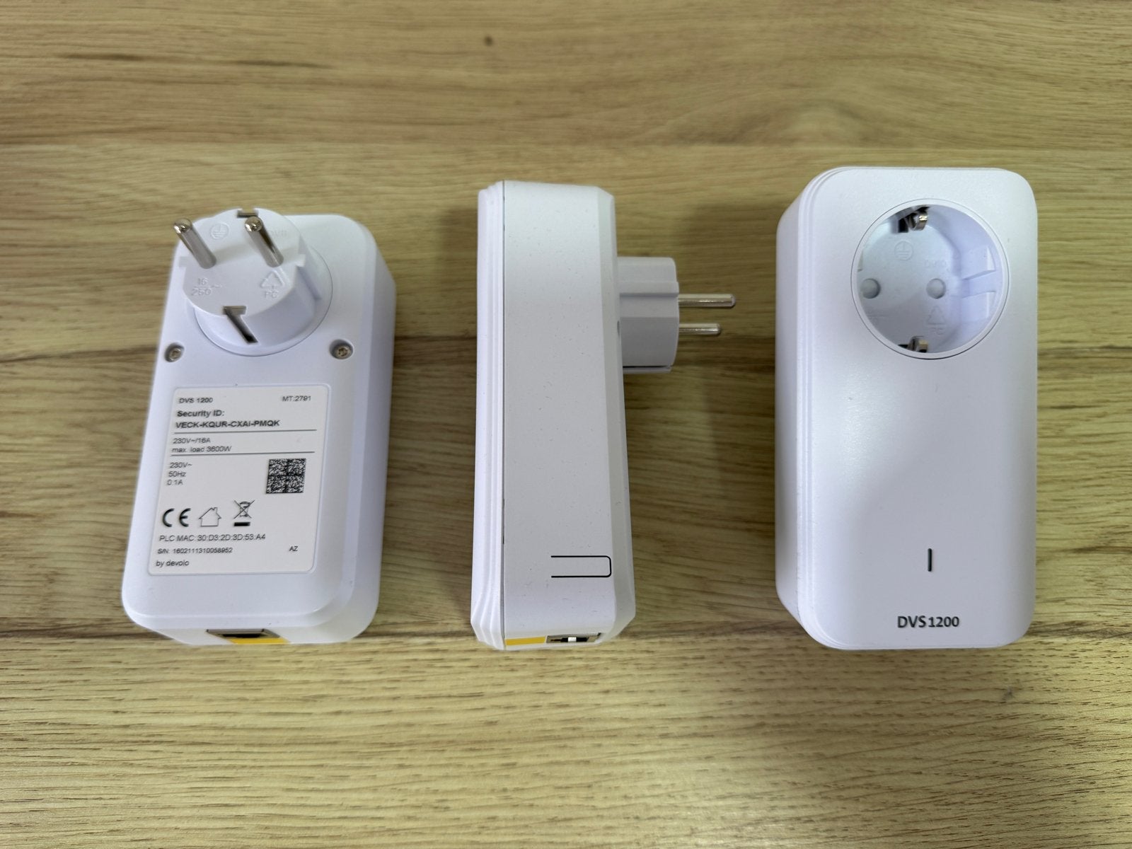 Devolo DVS 1200 Powerline Adapters (3 stuks)., Computers en Software, Ophalen of Verzenden, Zo goed als nieuw