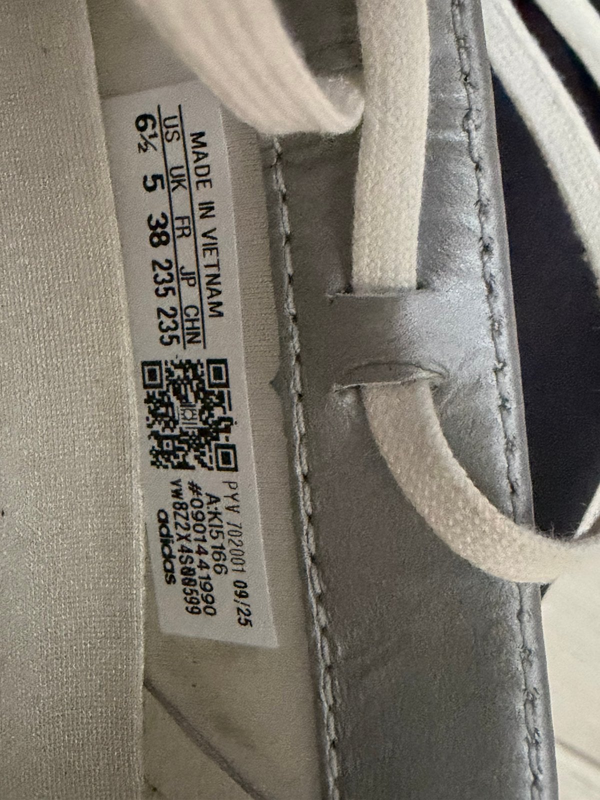 Adidas schoenen, Verzenden, Zo goed als nieuw, Overige kleuren, Sneakers of Gympen