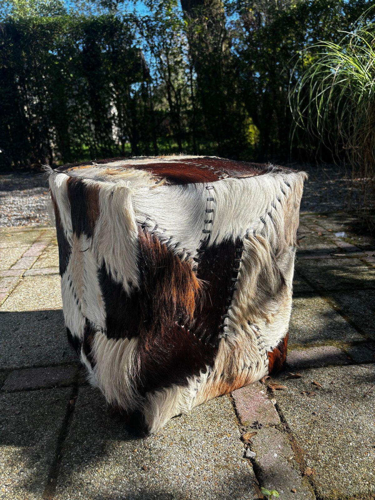 Poef van koeienhuid, Ophalen, Minder dan 50 cm, Vierkant, Leer
