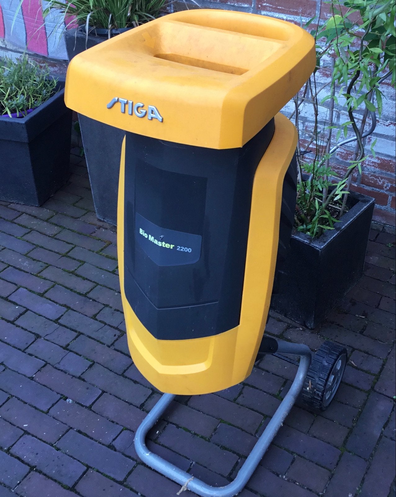 Stiga Bio Master 2200 takkenversnipperaar gebruikt, Ophalen, Gebruikt, Elektrisch, Met opvangzak