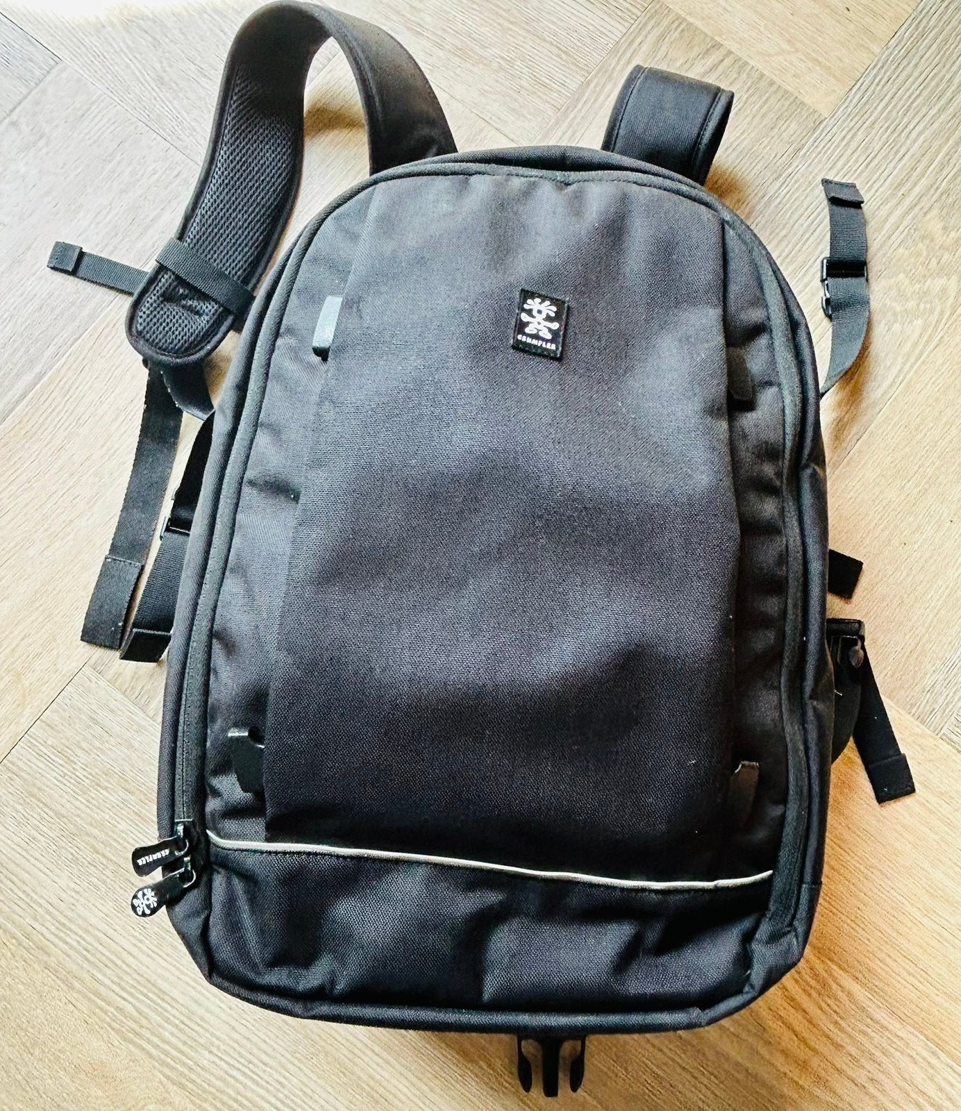 Te koop Nikon D750, met super telezoomobjectief en rugtas., Ophalen, Zo goed als nieuw, Rugtas, Crumpler