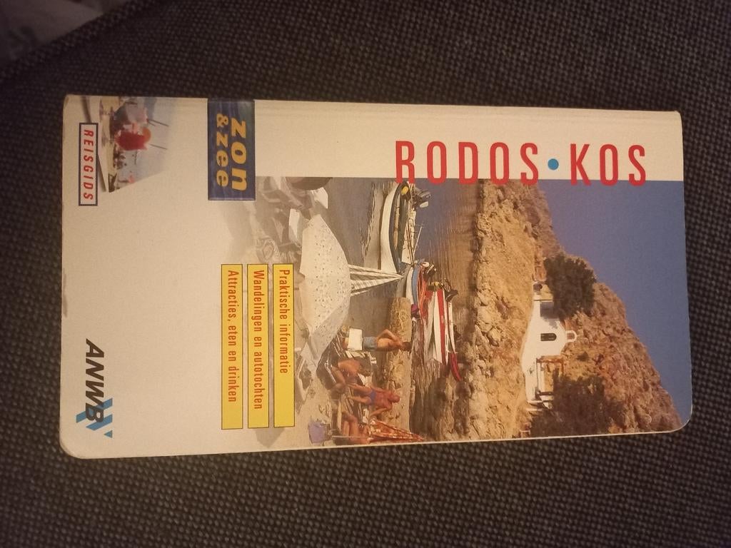 ANWB Reisgids Rodos Kos - Zon & Zee, Boeken, Gelezen, Europa, Ophalen of Verzenden, Reisgids of -boek