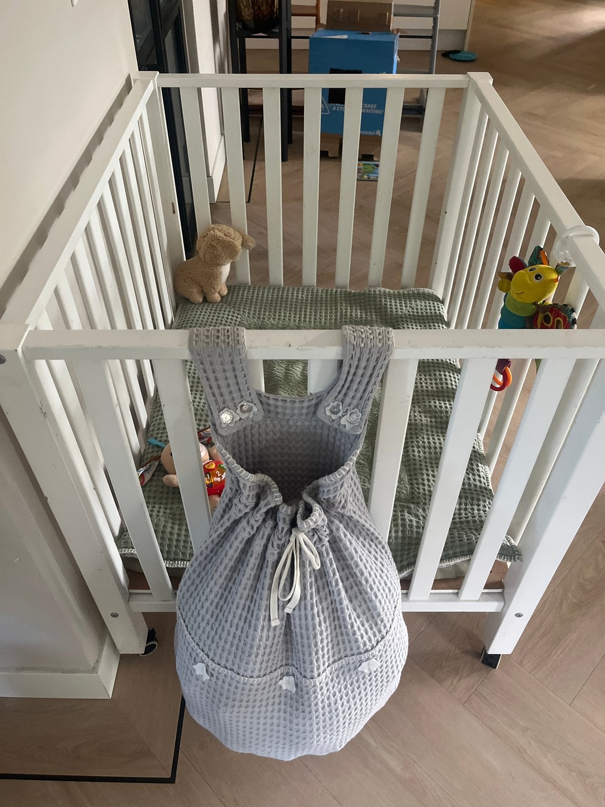 Bopita box met matras, boxkleed en speelgoed zak van bopita, Ophalen, Gebruikt