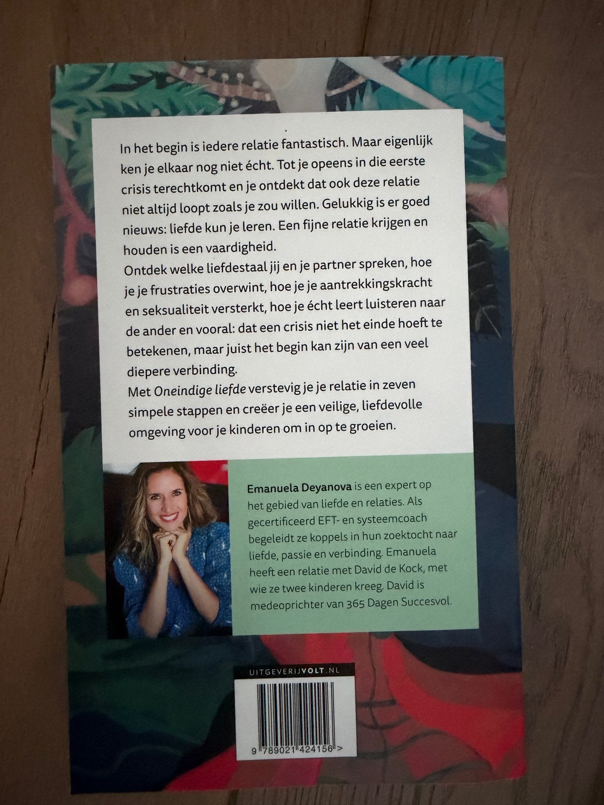 Oneindige Liefde - Emanuela Deyanova, Boeken, Advies, Hulp en Training, Gelezen, Ophalen of Verzenden
