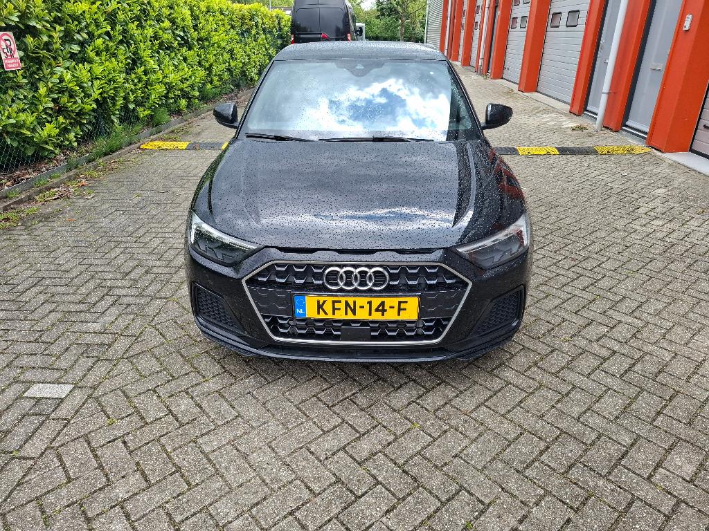 Audi A1 30 Tfsi 116pk S Line 2024 Zwart, Auto's, Audi, Voorwielaandrijving, 1080 kg, A1, Euro 6