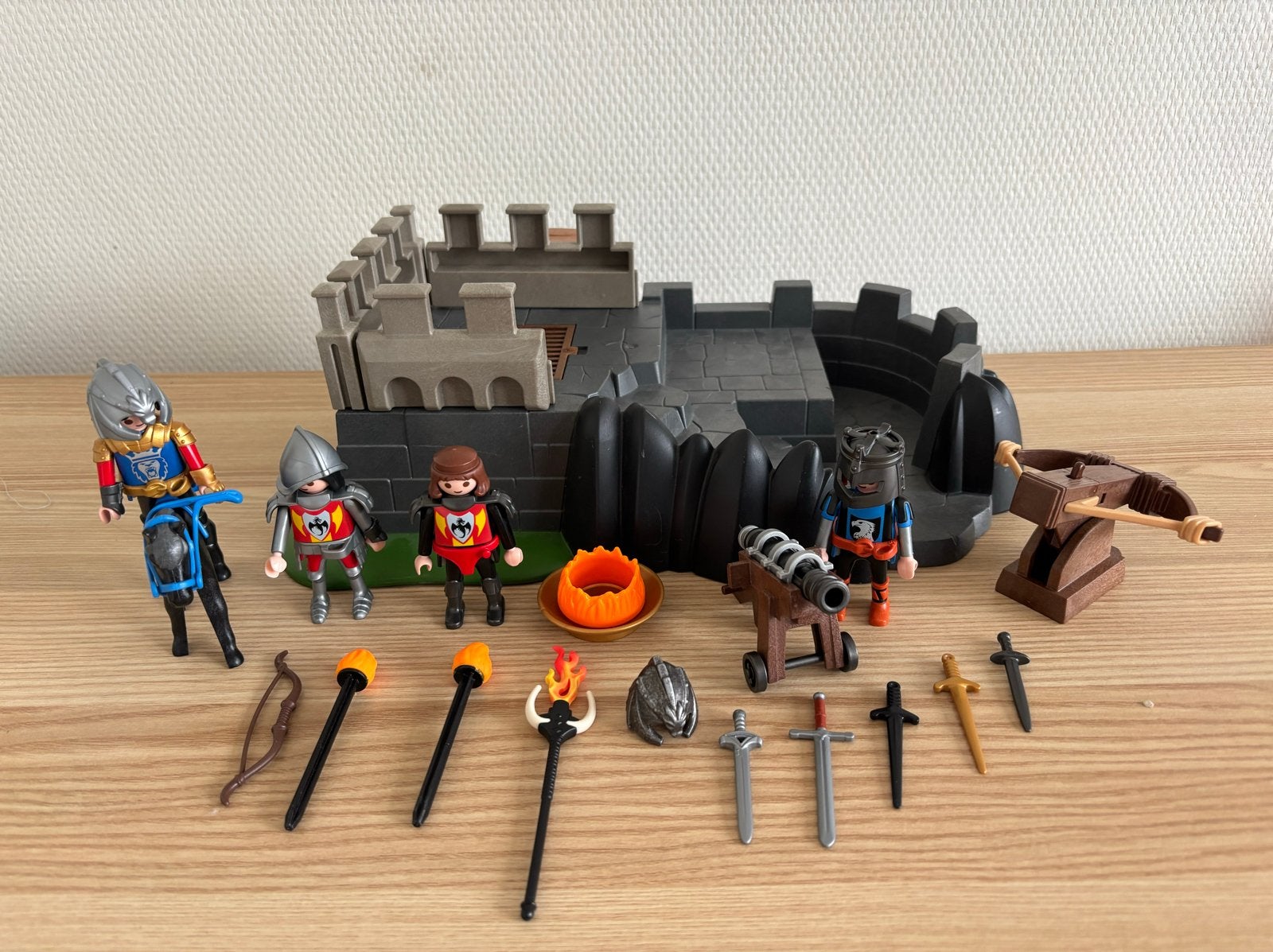 Playmobil vesting met ridders en accessoires, Ophalen of Verzenden, Gebruikt, Knights, Kasteel/Fort