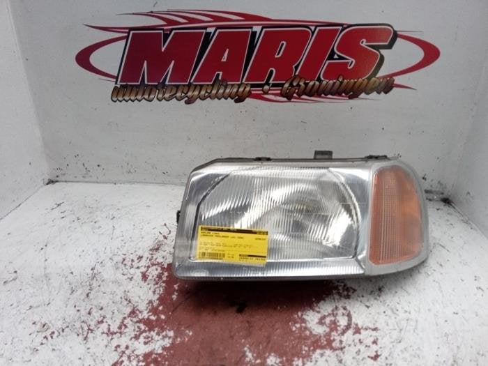 Koplamp links van een Landrover Freelander, Auto-onderdelen, -, -, Ophalen of Verzenden, -