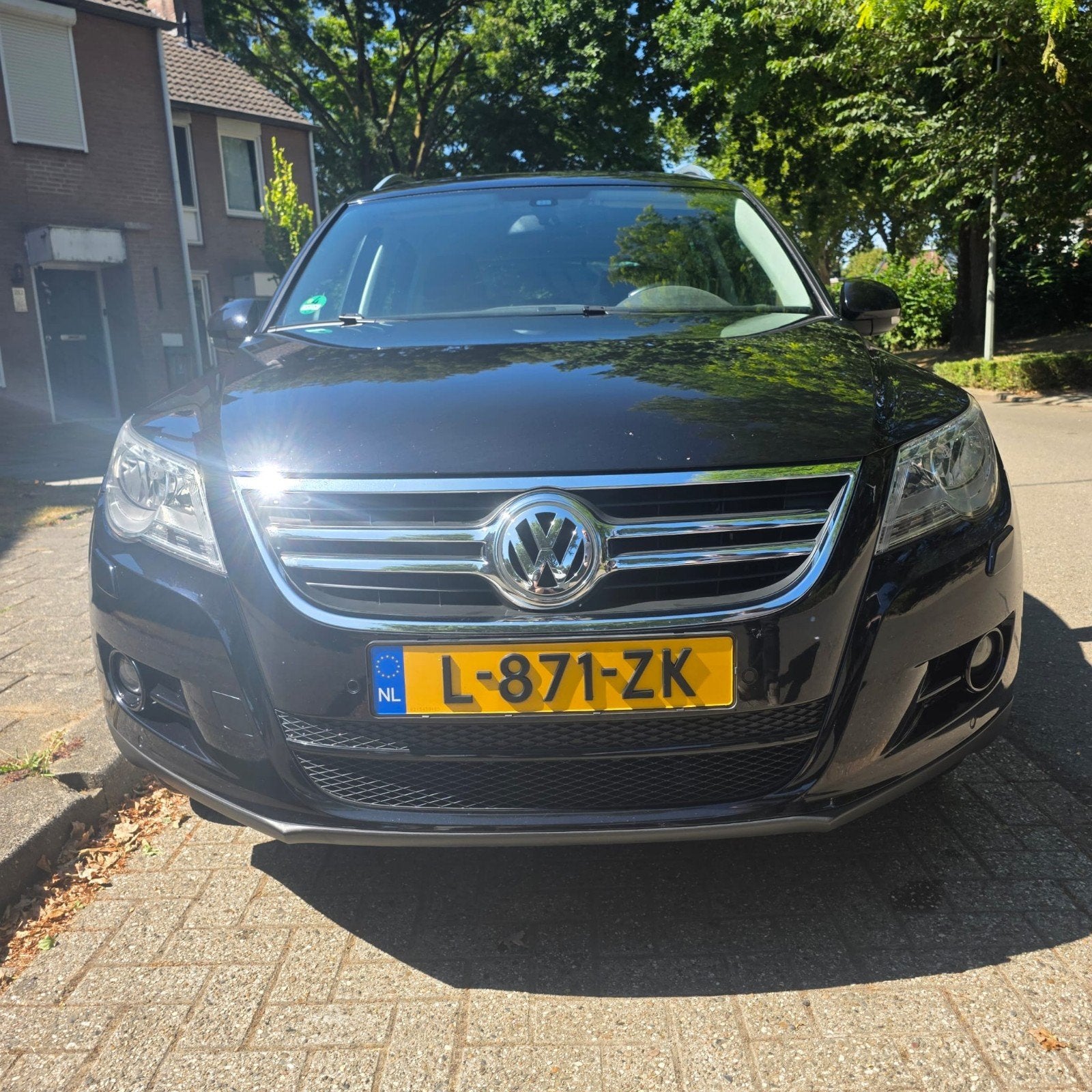 Volkswagen Tiguan 1.4 TSI 110KW 2010 Zwart, Auto's, Voorwielaandrijving, 15 km/l, 1800 kg, 4 cilinders
