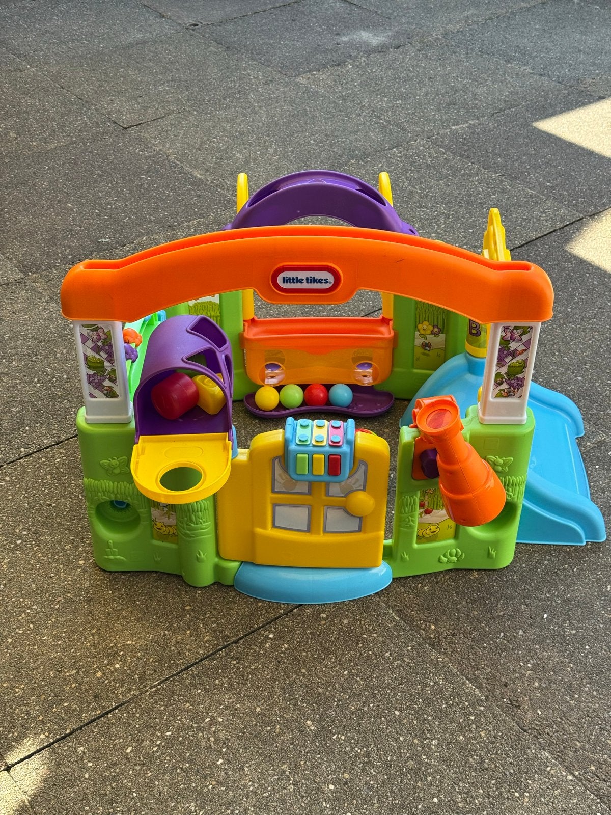 Little Tikes Activity Garden Speelhuisje, Kinderen en Baby's, Ophalen, Gebruikt, Overige typen, Met geluid