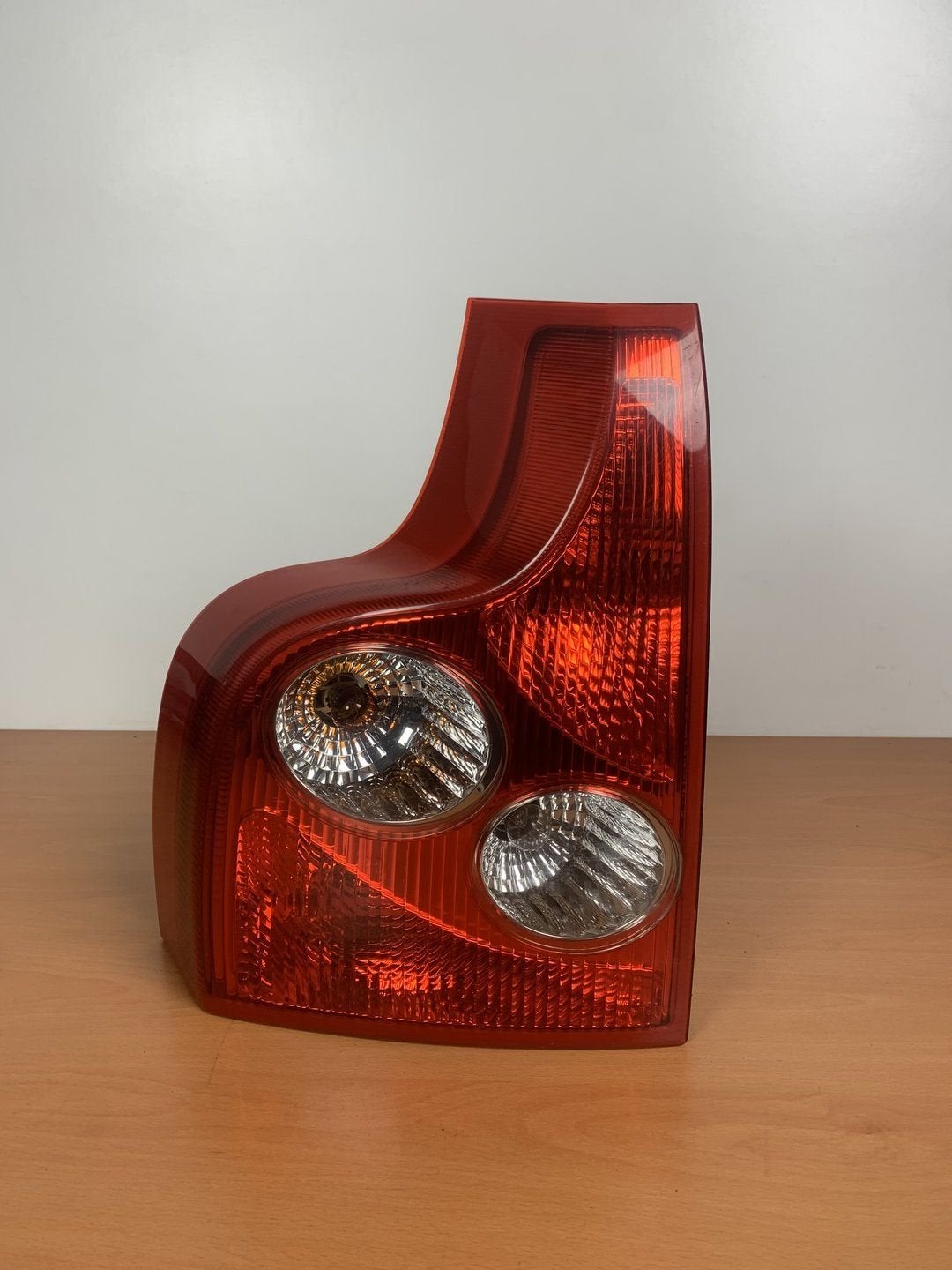 achterlicht links Volvo XC90 2002 tot 2007 rondjes, Auto-onderdelen, Verlichting, Gebruikt, -, -, Ophalen of Verzenden