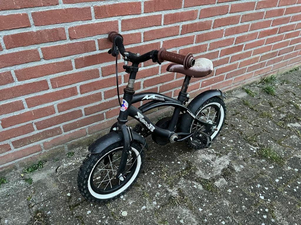 Zwarte kinderfiets, Ophalen, Gebruikt, Minder dan 16 inch, Onbekend