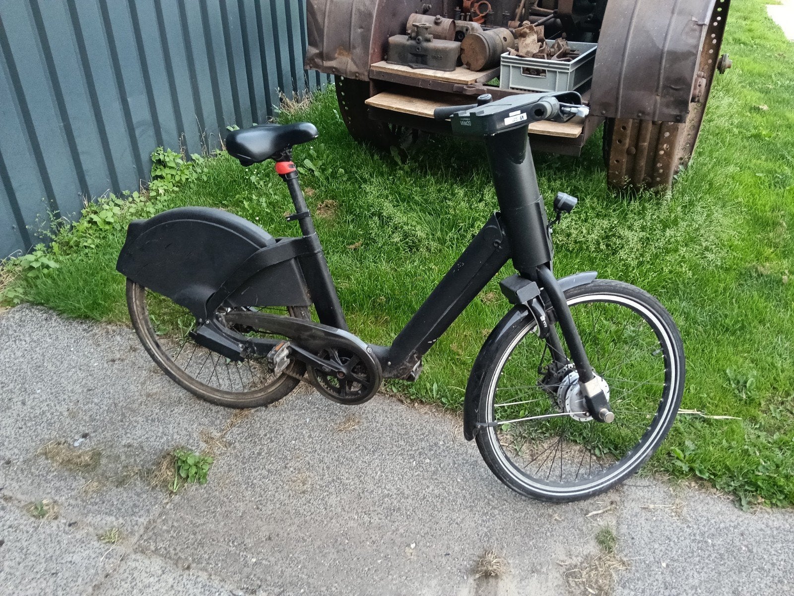 Vaimoo e bike, Ophalen