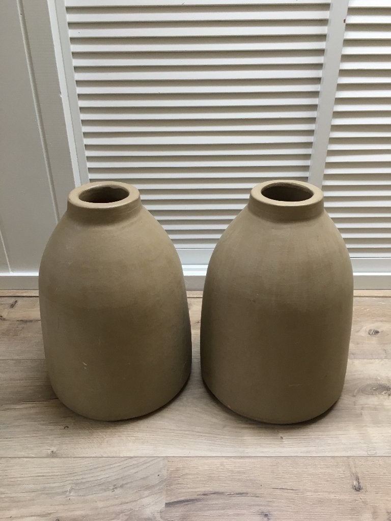 Zandkleurige Kruiken, Ophalen, Beige, Matte afwerking, Zo goed als nieuw