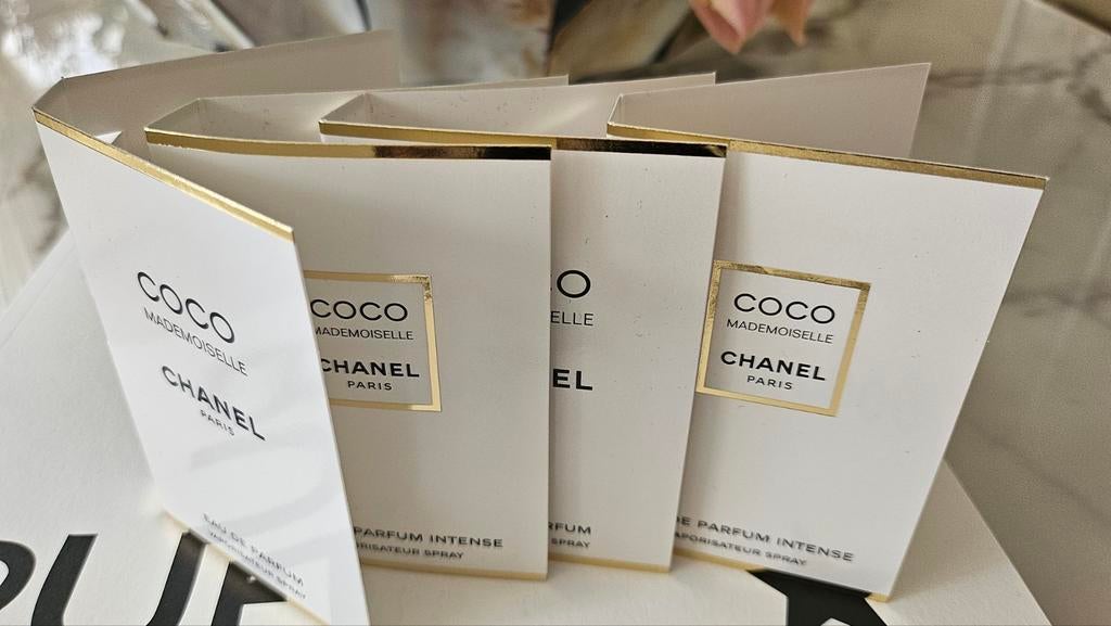 Chanel sample, Doe-het-zelf en Verbouw, Kratten en Dozen, Doos, 100 cm of meer, 60 cm of meer, Minder dan 35 cm
