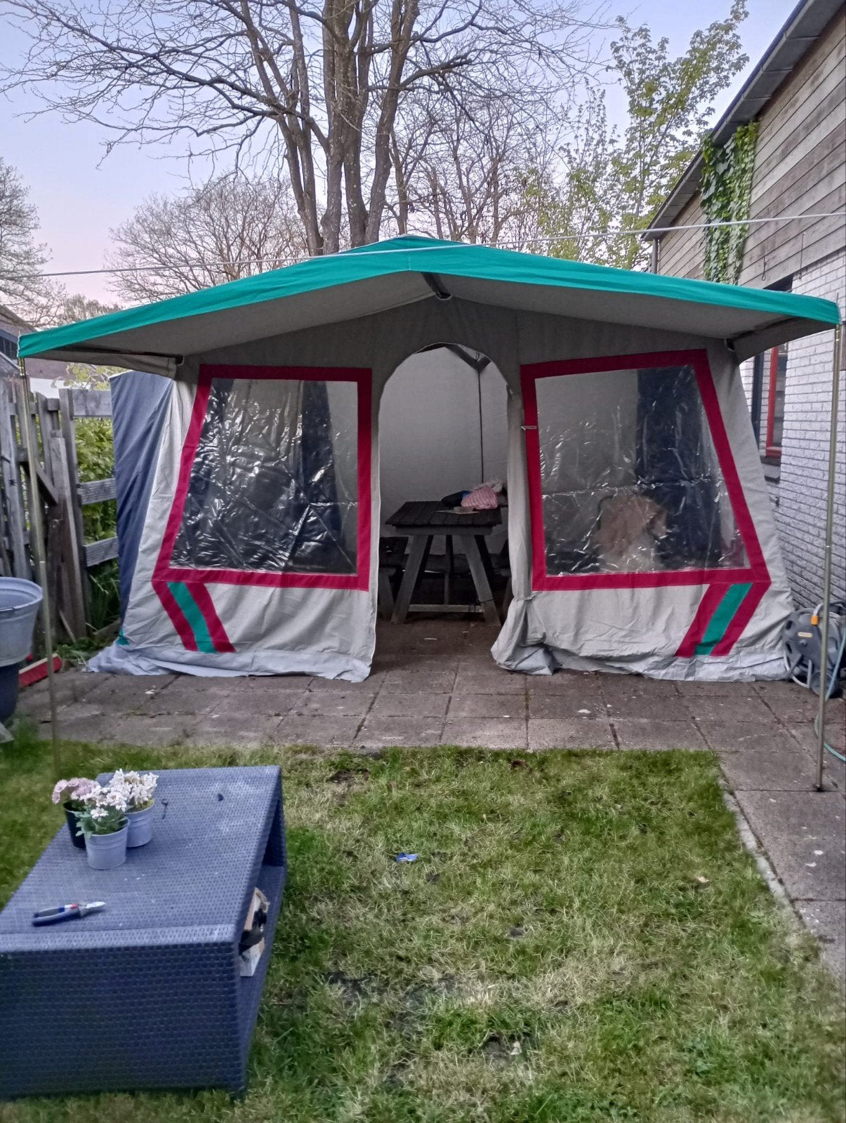 Bungalowtent (excl. buizen) met binnentent., Caravans en Kamperen, Tenten, Ophalen, Gebruikt