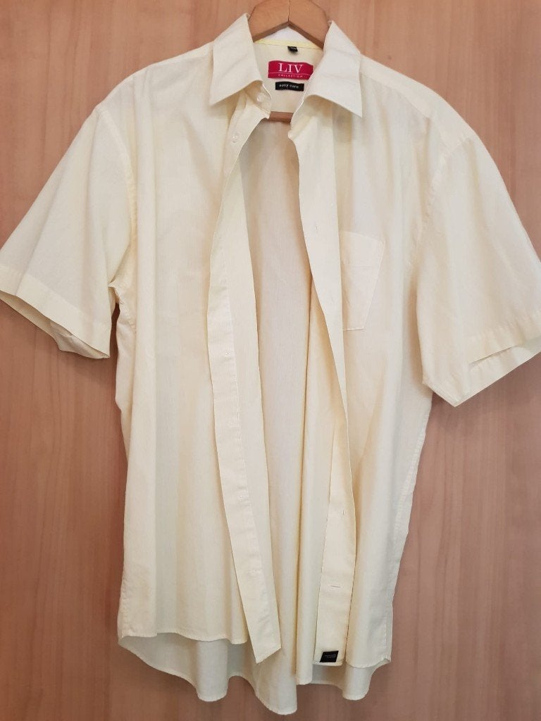 heren blouse XXL geel LIV korte mouw, Kleding | Heren, Overhemden, Verzenden, LIV, Geel, Zo goed als nieuw