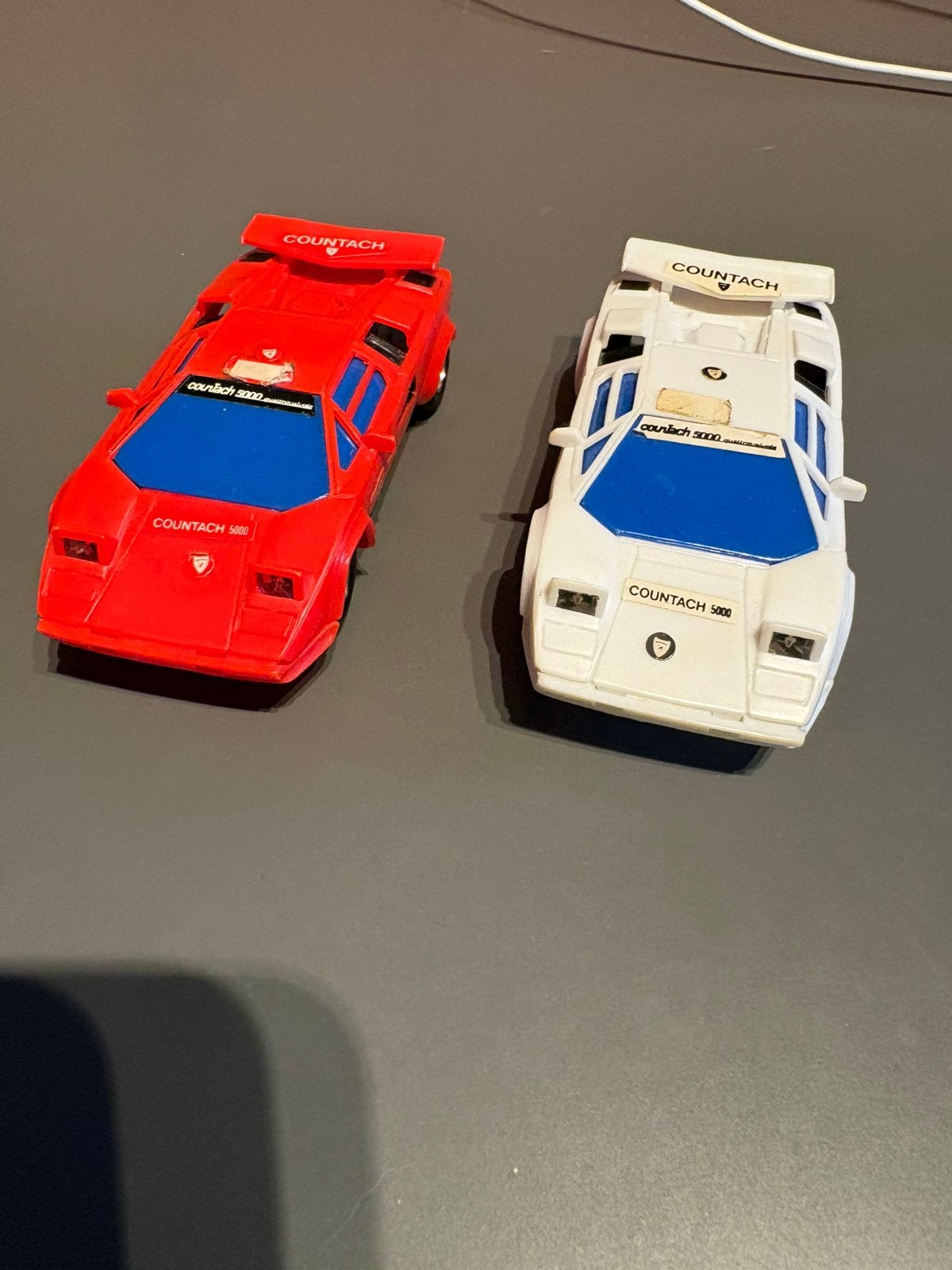 2 ARTIN Lamborghini Countach 5000 Slotcar Racebaan,Auto 1:43, Verzenden, Zo goed als nieuw, Auto