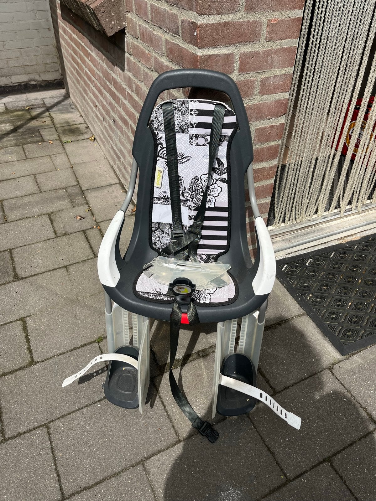 Qibbil fietszitje achter met voetsteuntjes, Ophalen, Gebruikt, Achterzitje, Voetsteuntjes