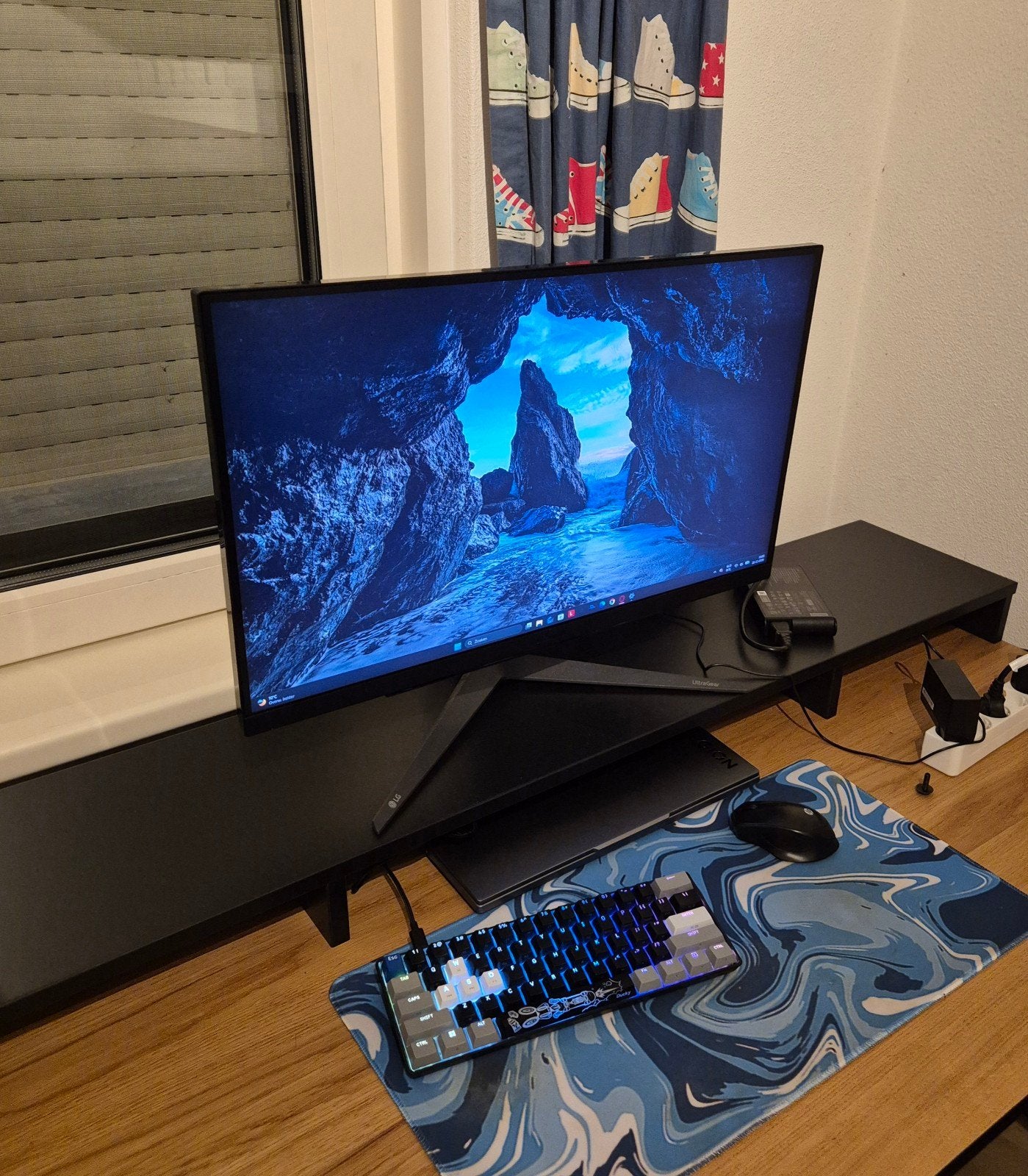 LG 27GR83Q-B Gaming Monitor 240Hz IPS, Computers en Software, Gaming, IPS, Full HD, Ophalen of Verzenden