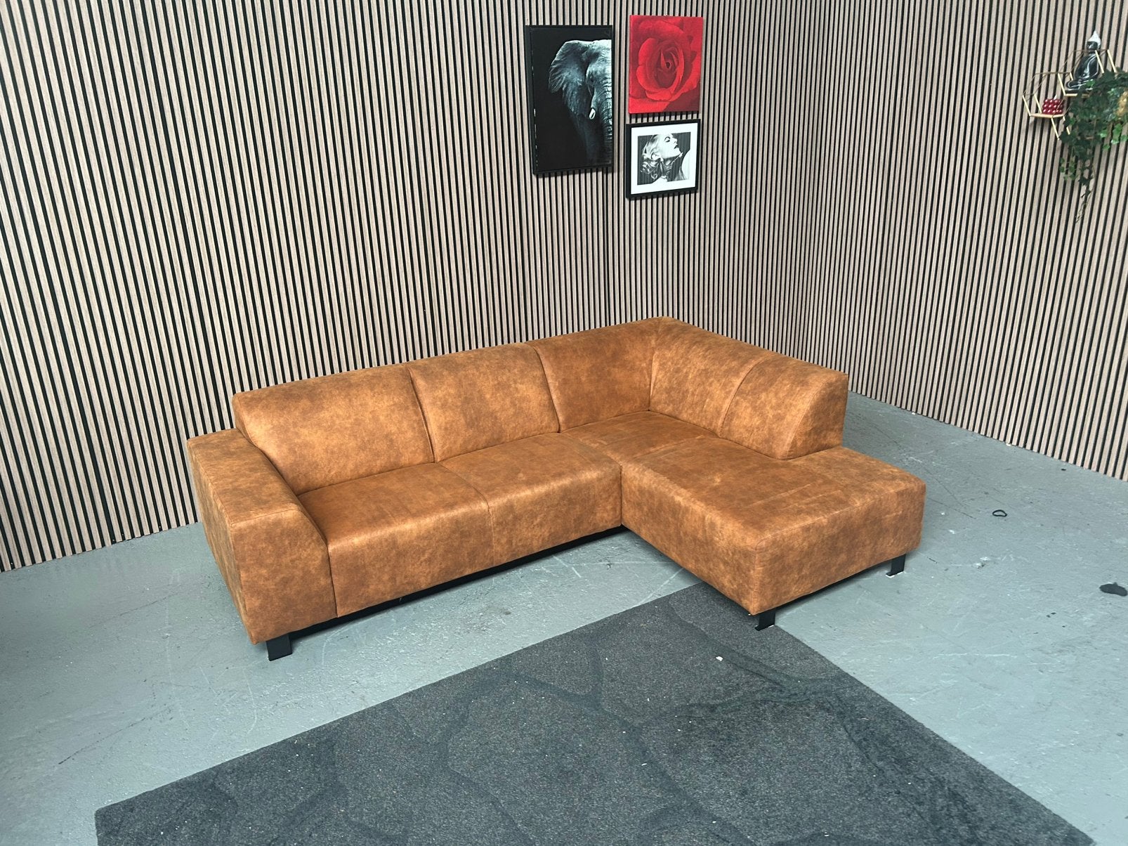 GRATIS LEVERING Hoekbank Cognac Microleder 250X180 GEREINIGD, Huis en Inrichting, Banken | Bankstellen, Overige materialen, Hoekbank