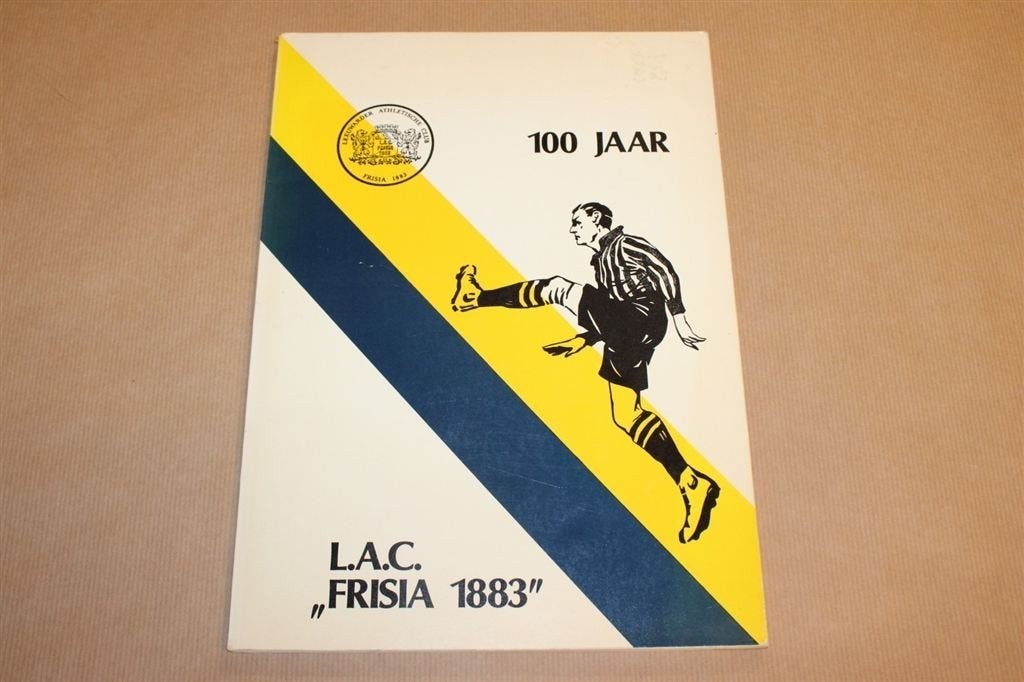 Gedenkboek - 100 jaar L.A.C. Frisia 1883, Ophalen of Verzenden, Zo goed als nieuw, Buitenlandse clubs, Poster, Plaatje of Sticker