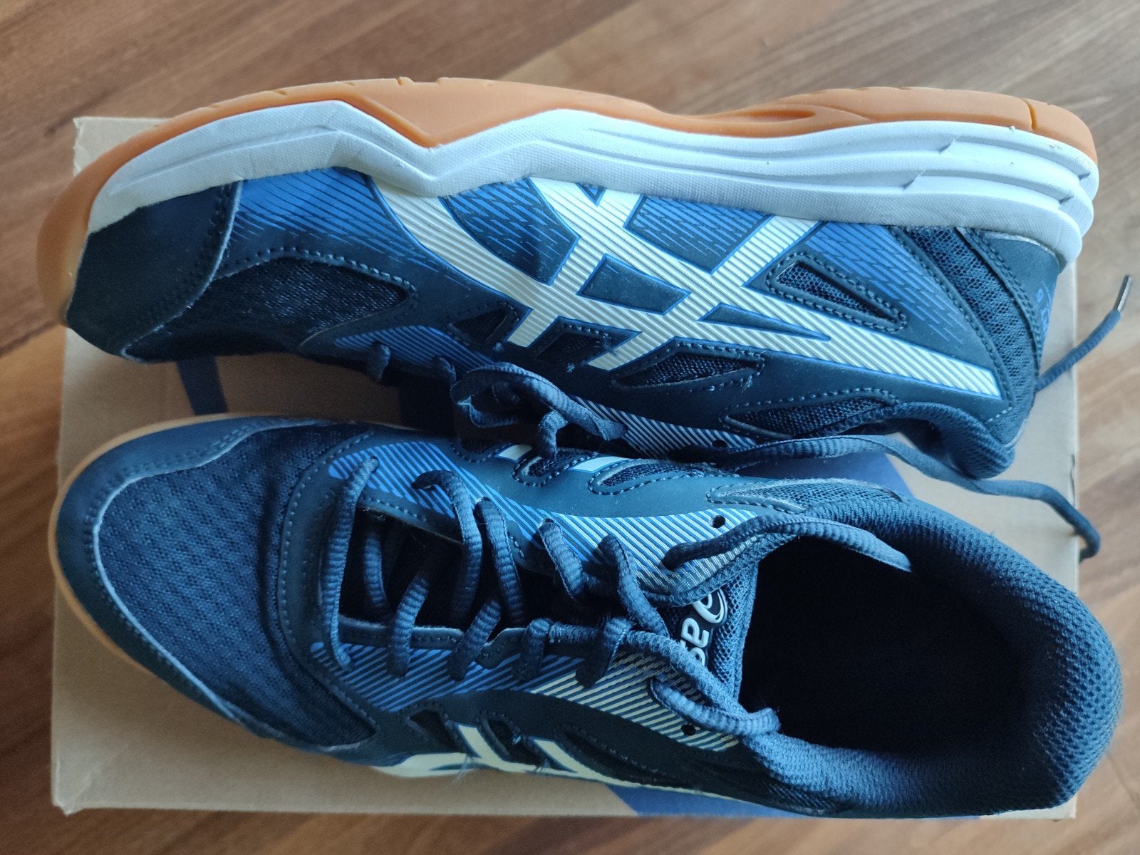 Asics upcourt 5 - maat 41,5 NIEUW, Kleding | Heren, Blauw, Sportschoenen, Nieuw, Ophalen of Verzenden