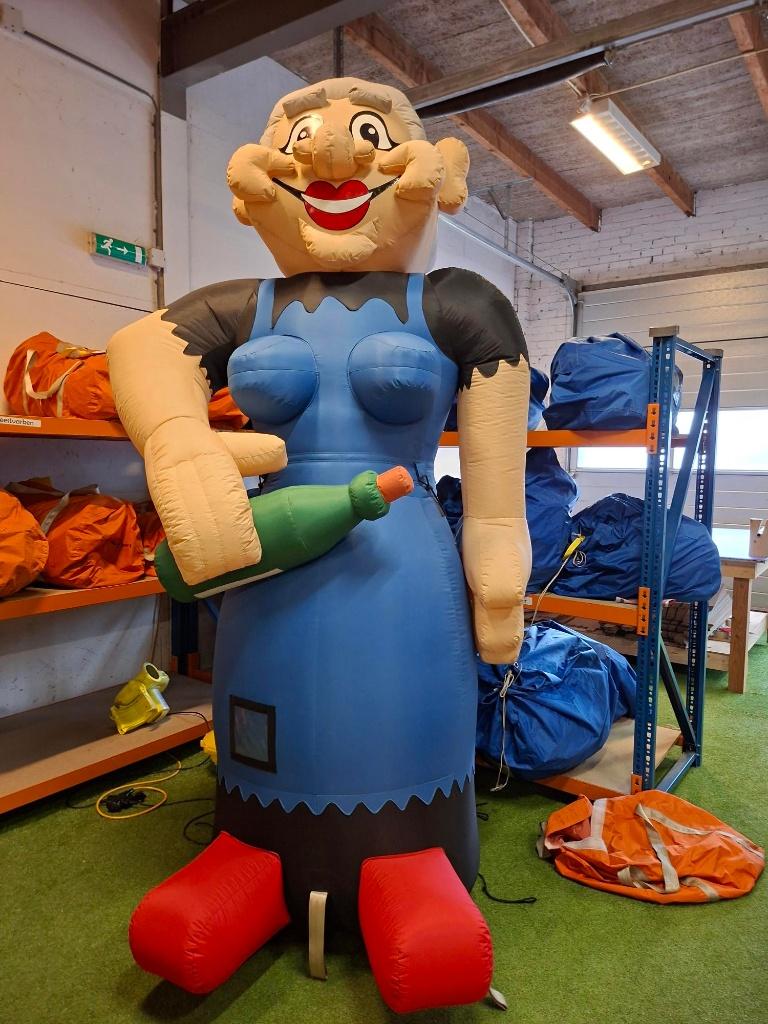Te koop Sarah Pop Cartoon 3m, Hobby en Vrije tijd, Ophalen, Gebruikt, Abraham of Sarah