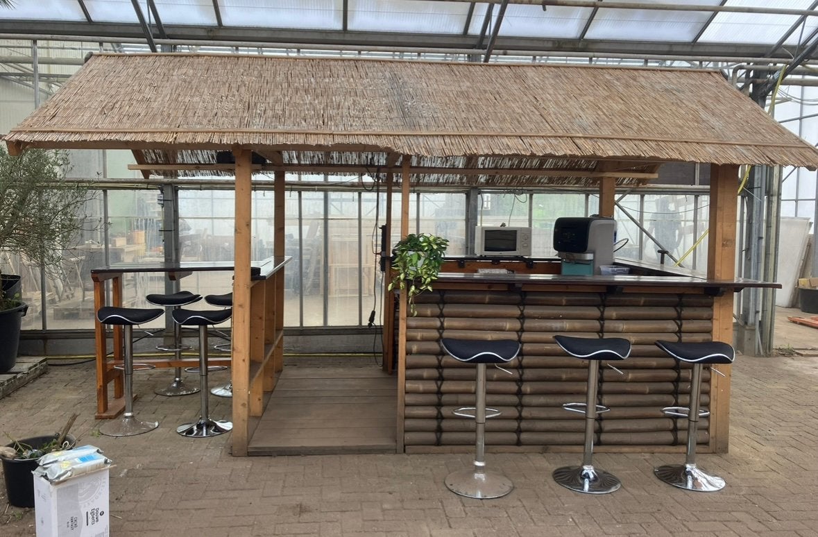 Leuke hawaistijl koffiebar / cocktailbar!, Ophalen, Gebruikt, Inclusief barstoelen