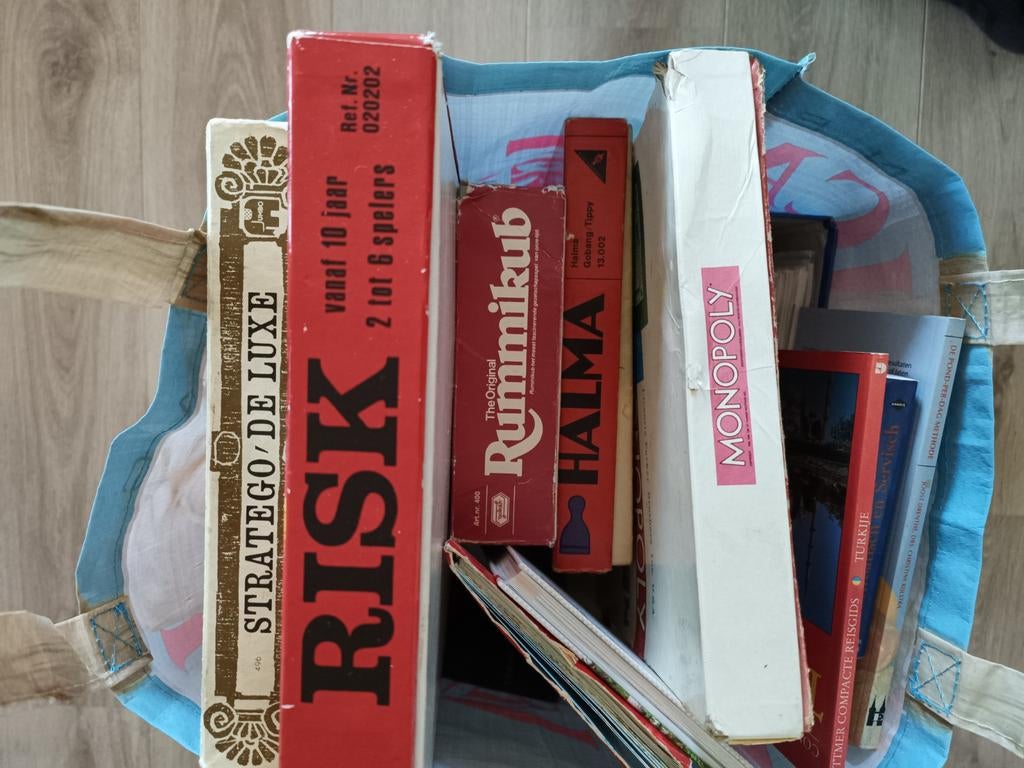 Bordspellen: Risk, Stratego, Rummikub, Halma, Monopoly, Hobby en Vrije tijd, Gezelschapsspellen | Bordspellen, Gebruikt, Een of twee spelers