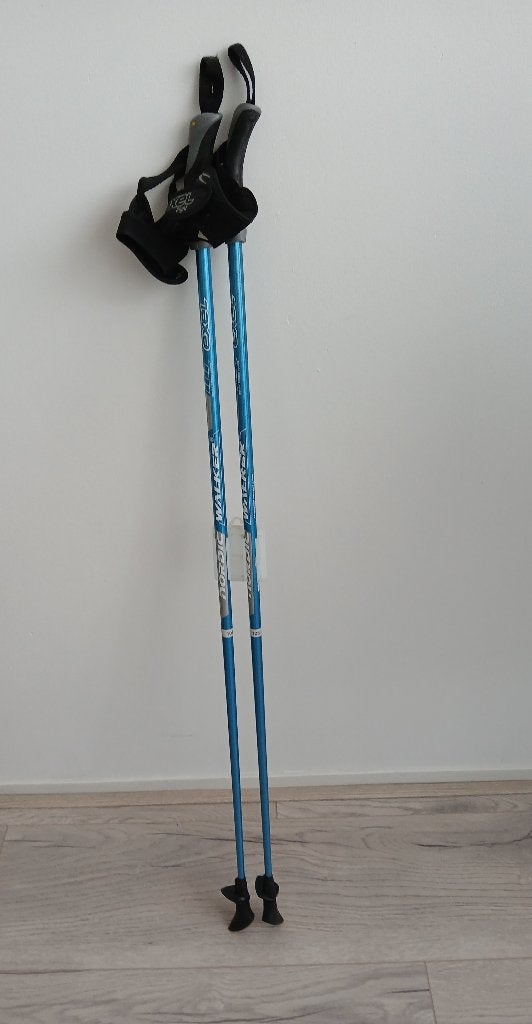 Nordic Walker Exel, korte stokken, lengte 105 cm, 25 euro, Ophalen, Gebruikt, Wandelstok
