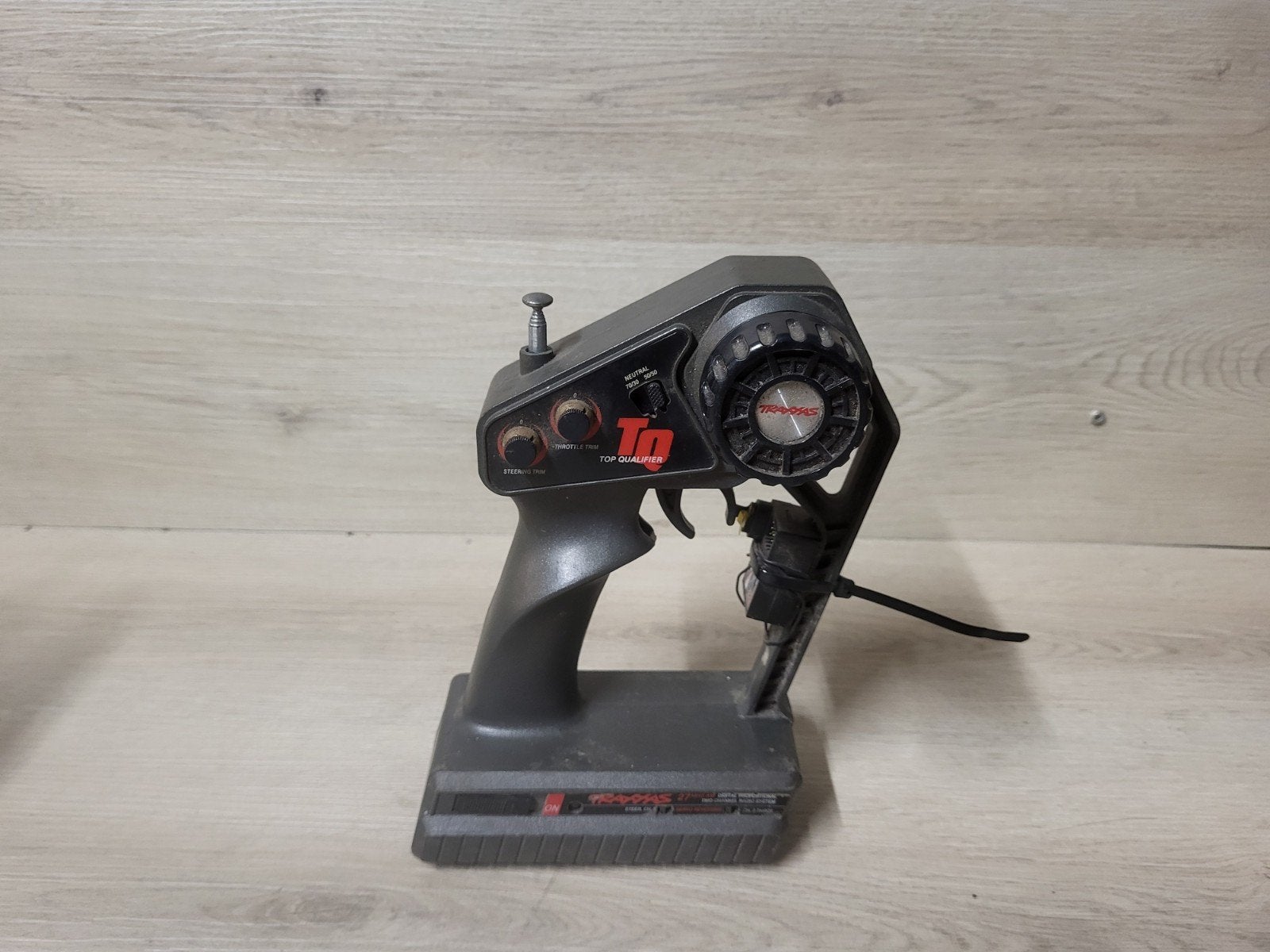 Traxxas zender +ontvanger, Ophalen of Verzenden, Zo goed als nieuw, Overige schalen, Onderdeel