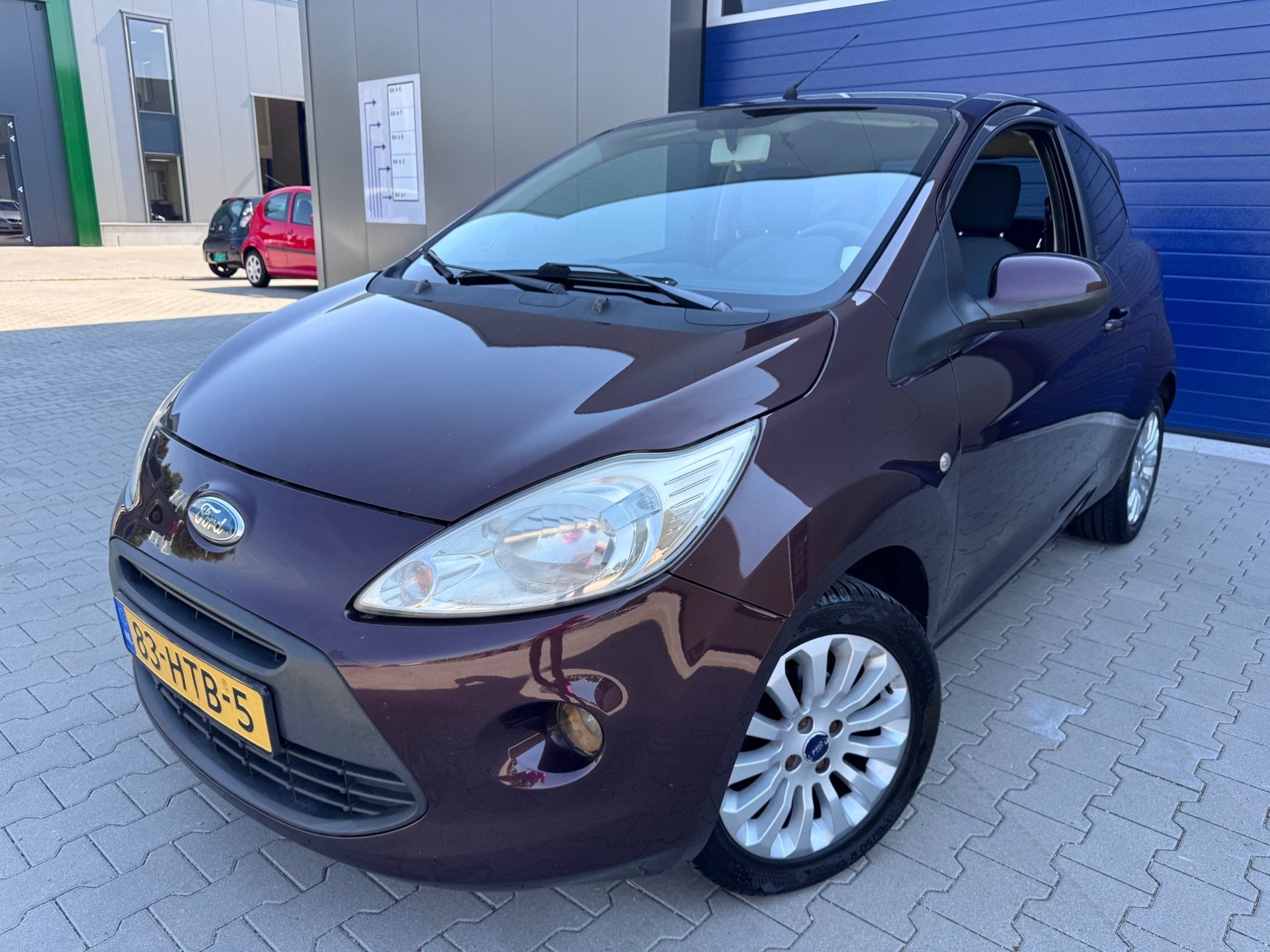 Ford Ka 1.2 Titanium |Airco| Nap|Bruin|Nieuwe apk|super nett, Voorwielaandrijving, Stof, Gebruikt, 4 cilinders