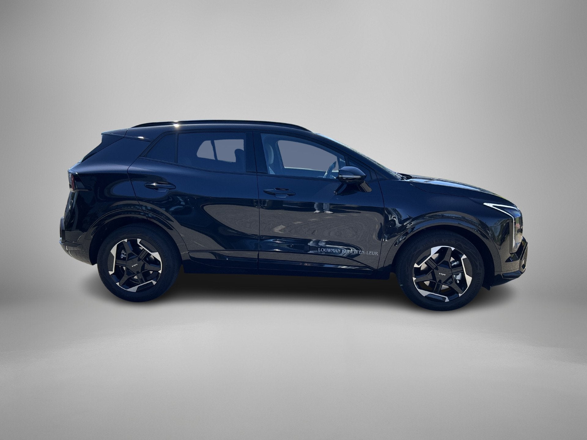 Kia Sportage 1.6 T-GDi Hybrid GT-PlusLine (bj 2026), Auto's, Gebruikt, 4 cilinders, Zwart, Origineel Nederlands