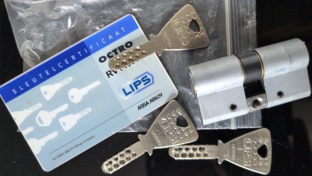 Lips Octro veliligheids-slotcilinder, Ophalen of Verzenden, Zo goed als nieuw, Chroom, Slot