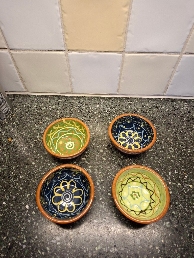 Spaanse tapas schaaltjes, Ophalen of Verzenden, Overige stijlen, Aardewerk, Schaal of Schalen