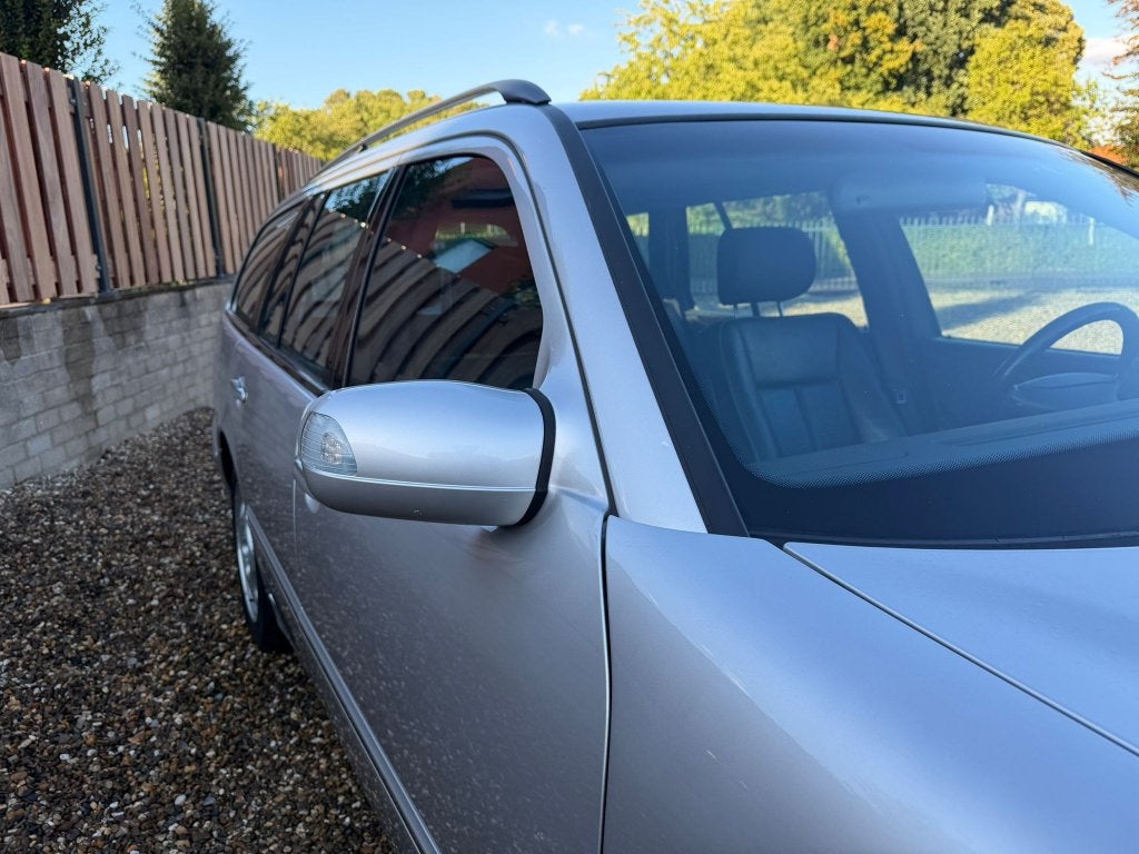 Mercedes-Benz E 320 4-MATIC | Kombi | Blijvend Youngtimer, foto 12