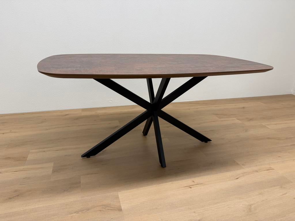 Deens ovale eettafel HPL Roest 160x100 - Direct Leverbaar, 100 tot 150 cm, Ophalen of Verzenden, Zo goed als nieuw, 150 tot 200 cm