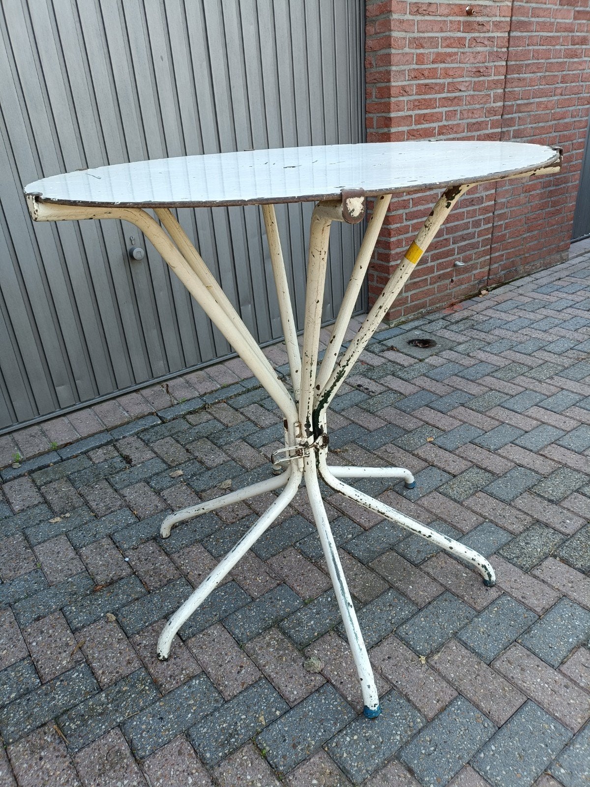 2 Brand Bier statafels - Hoogte 108cm, Doorsnee 102cm, Ophalen, Gebruikt