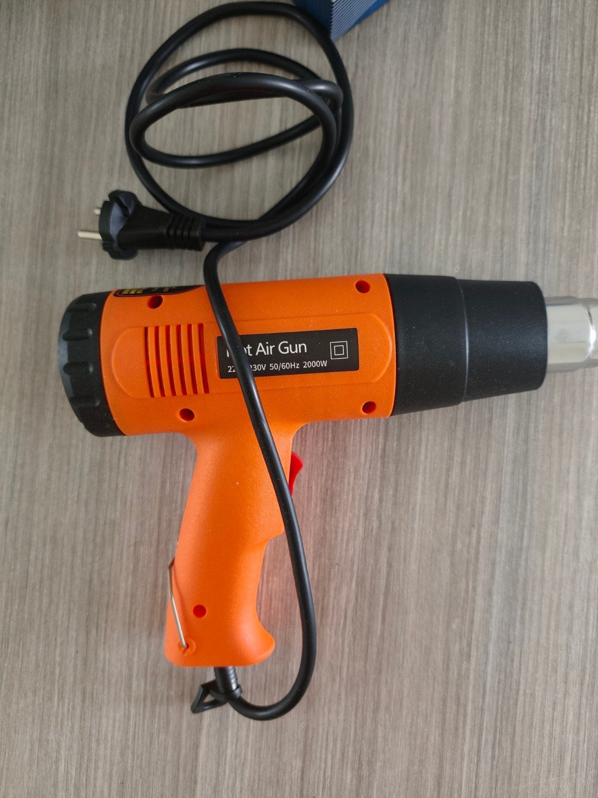 Heteluchtpistool 2000W met accessoires - Nieuw in doos, Ophalen of Verzenden, Nieuw, Overige typen, Overige merken