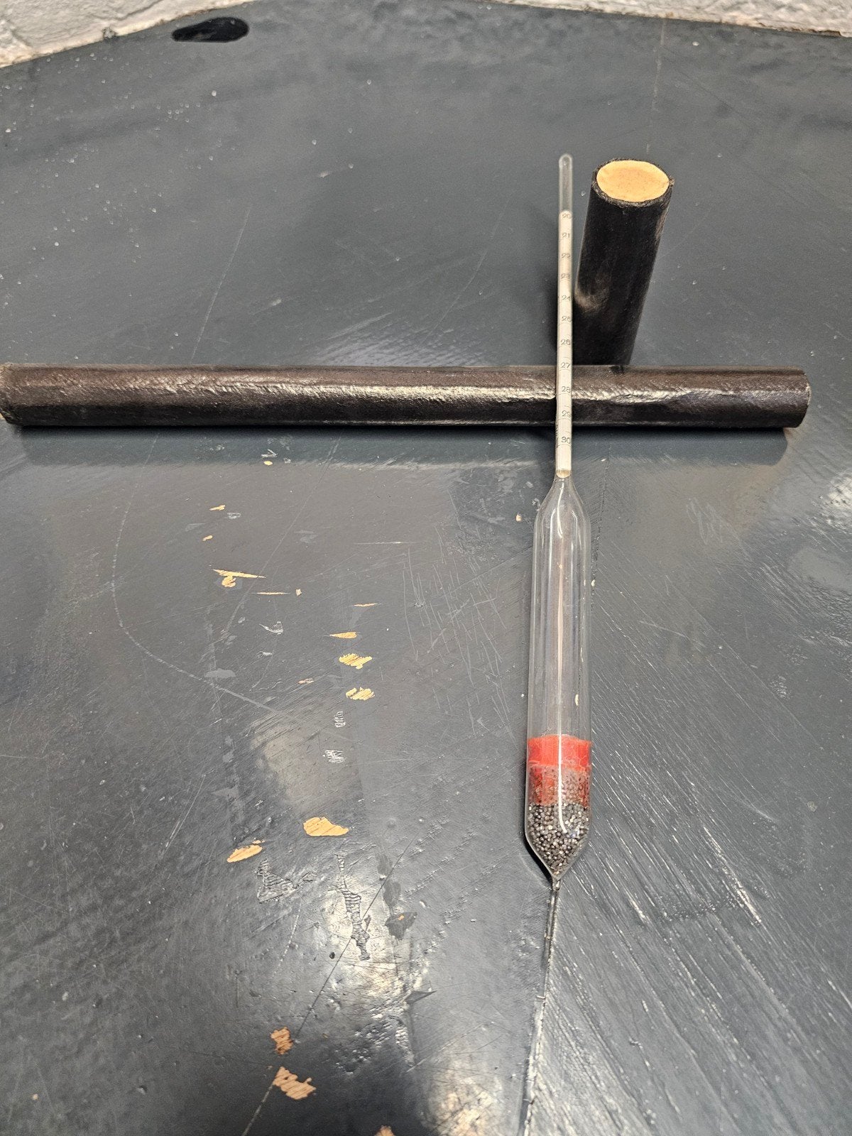 Antieke Hydrometer / Dichtheidsmeter in Houten Koker