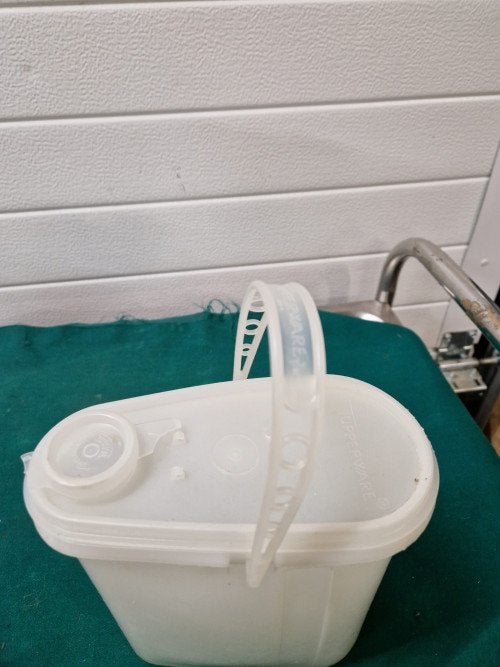 Tupperware schenker vintage, Ophalen of Verzenden, 'T Olde Gre-j, Info@toldegrej.nl, Endepoelstraat 20f Didam