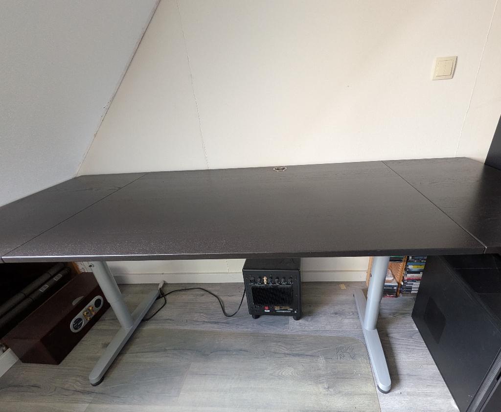 Ikea verstelbaar bureau en computerhouder, Ophalen, Zwart, Gebruikt, IKEA