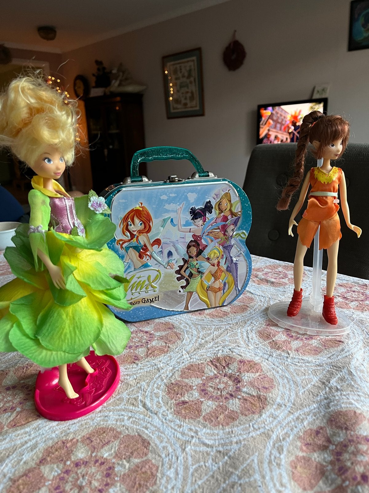Winx Club Barbie poppen met koffer alles 12 euro, Ophalen of Verzenden, Gebruikt, Barbie