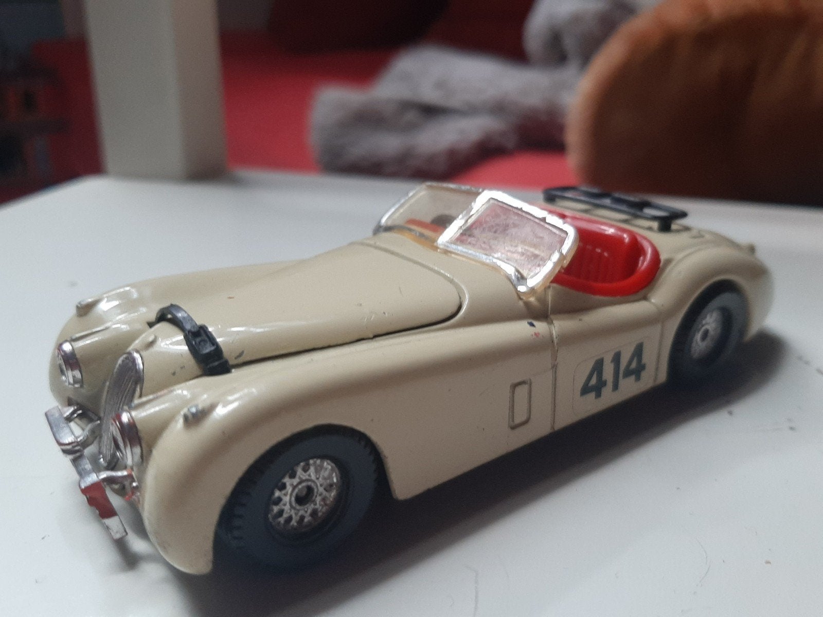 Corgi Toys Jaguar XK 120 - Crème met rode interieur, Ophalen of Verzenden, Gebruikt, Auto