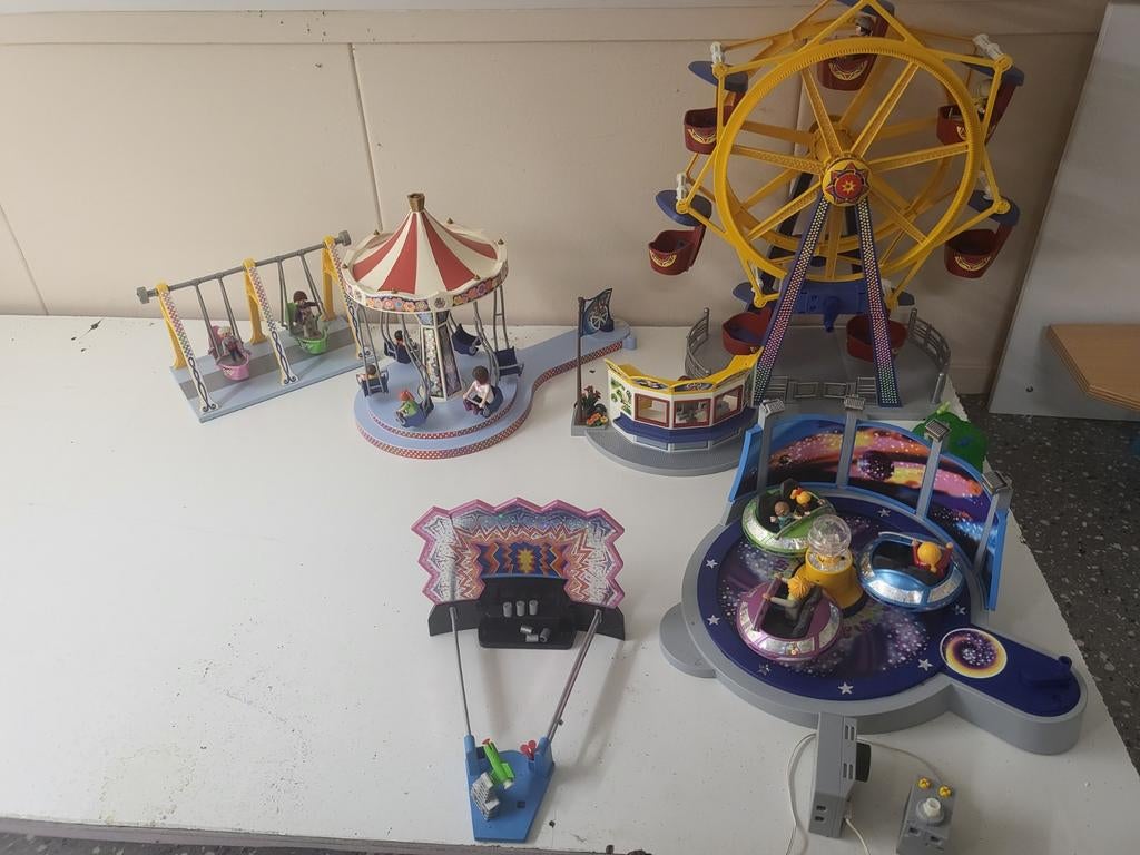 Playmobil kermis (reuzenrad breakdance + aandrijfmotortje), Kinderen en Baby's, Speelgoed | Playmobil, Ophalen, Zo goed als nieuw