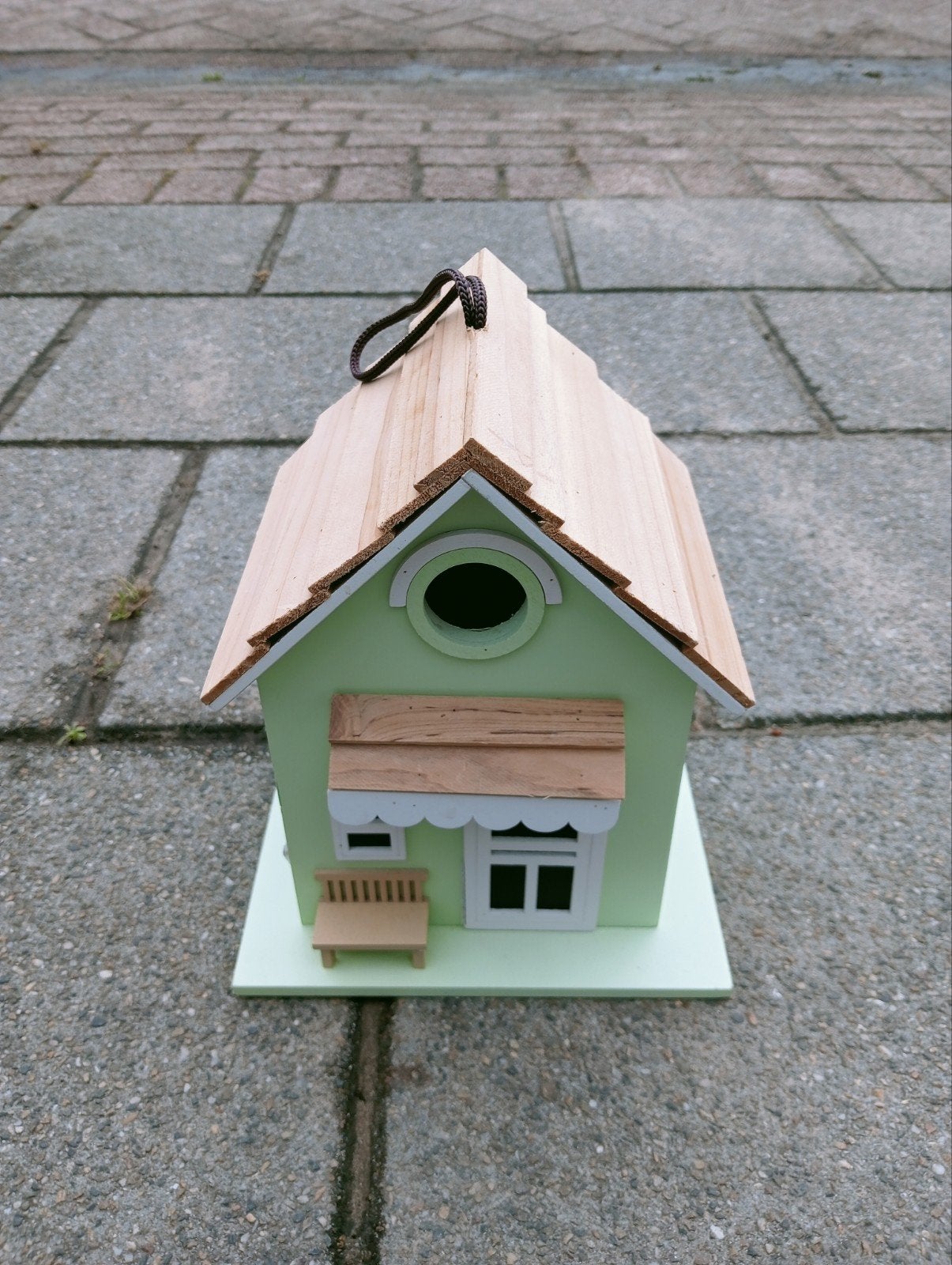 Mooi vogelhuisje, Ophalen